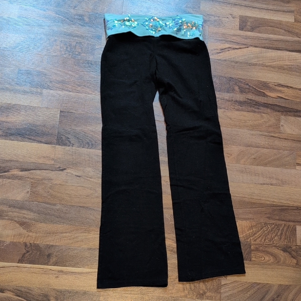 Victoria's Secret Black and Blue Yoga Pants with Stretchy Comfort
